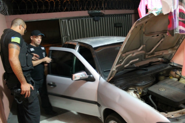 Polícia desarticula quadrilha especializada em roubo de carros, em Goiânia
