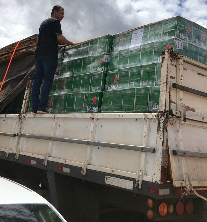 Carga de cerveja roubada avaliada em R$ 250 mil é recuperada