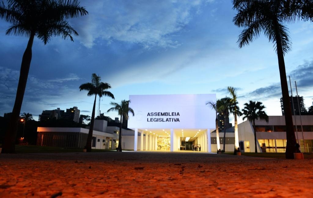 Projeto “Viver Bem” da Alego estimula servidores da Casa e população em geral a cuidar da saúde