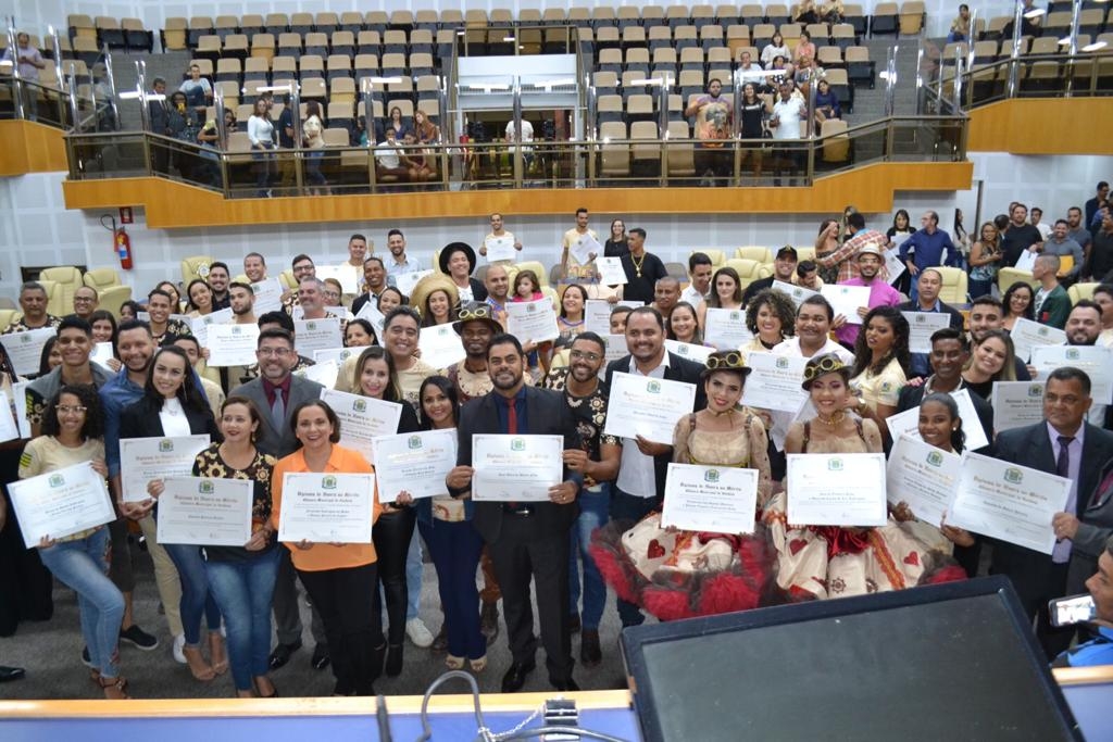 Quadrilheiros goianos são homenageados na Câmara Municipal de Goiânia