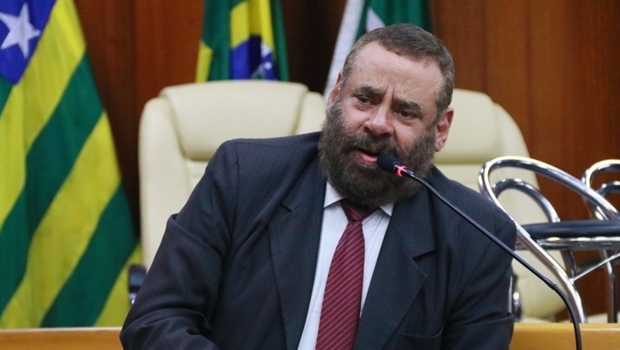 Blitz do Idoso: Comissão dos Direitos do Idoso fiscaliza atendimento em unidade de saúde