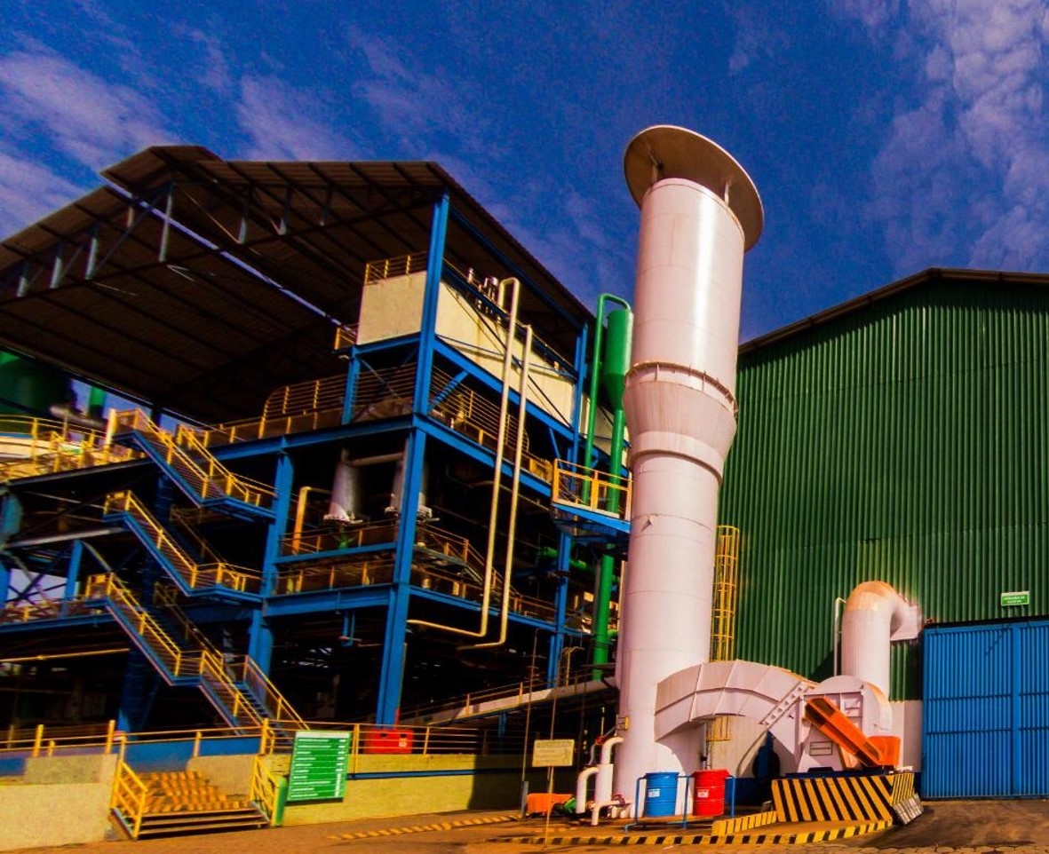 Produção e doação de álcool a 70% para combater Covid-19