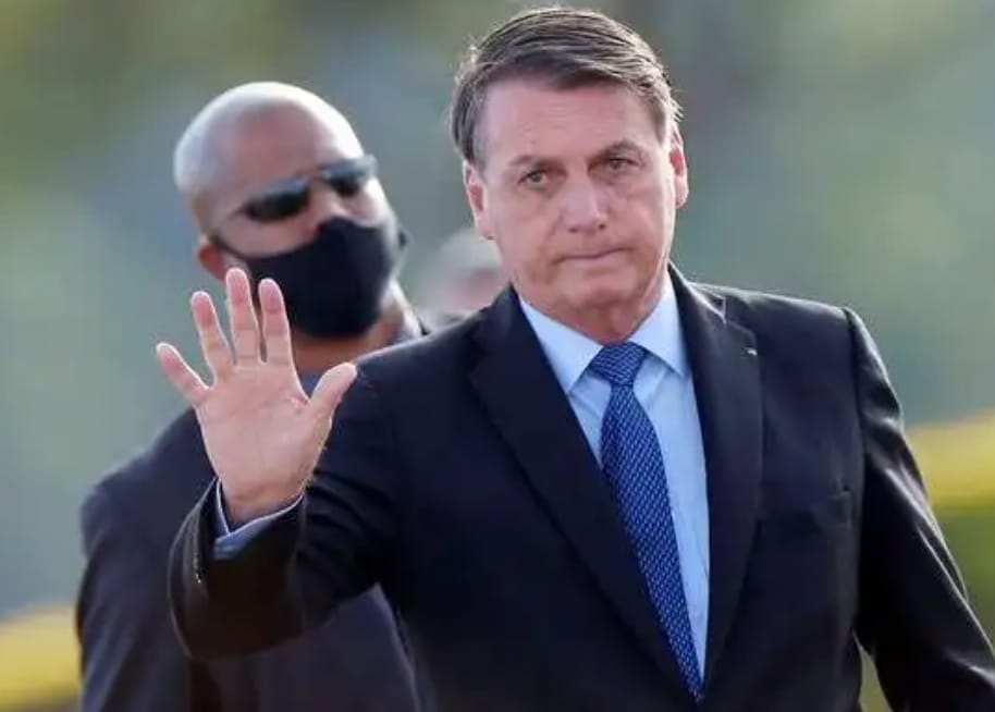 Bolsonaro admite não ter como manter auxílio emergencial