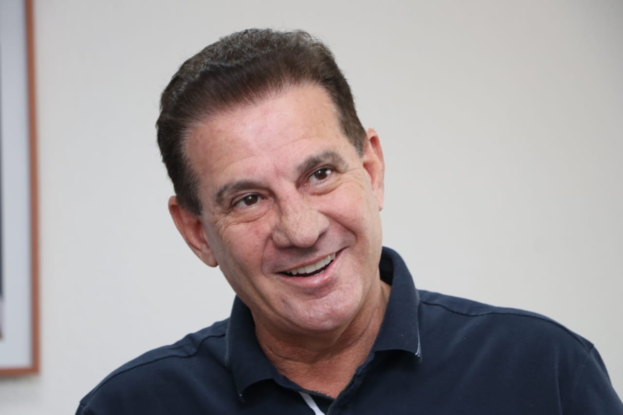 Vanderlan segue líder na disputa a prefeito, aponta Grupom
