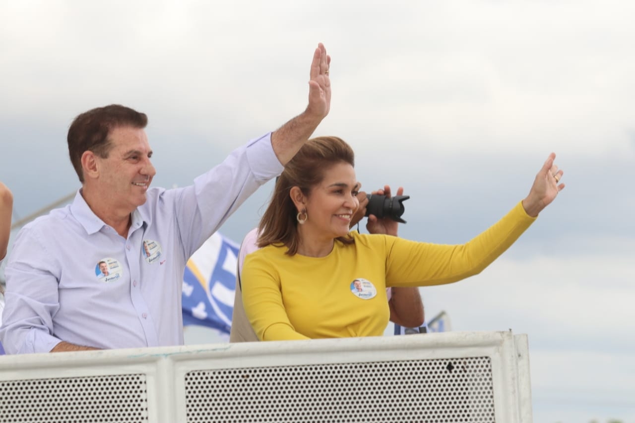 Vanderlan comemora aniversário de Goiânia com carreata no Jardim do Cerrado
