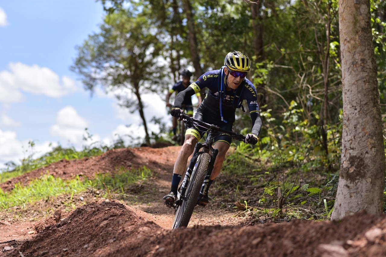 Energia e equilíbrio com a natureza marcam lançamento de pista para prática de Mountain Bike