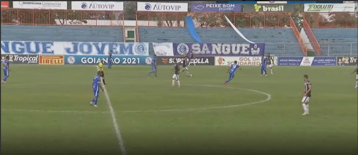 Goianésia sai atrás, mas busca empate em casa contra o Jaraguá