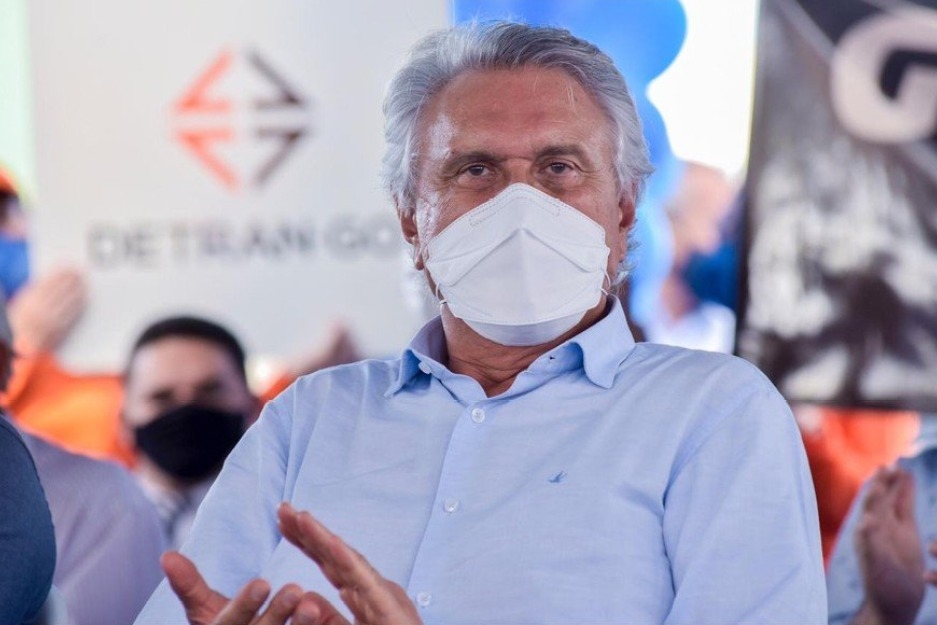 Caiado inaugura sede do  Ciretran e obras na GO-520