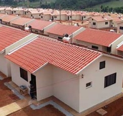 Governo de Goiás vai construir  4.450 moradias populares