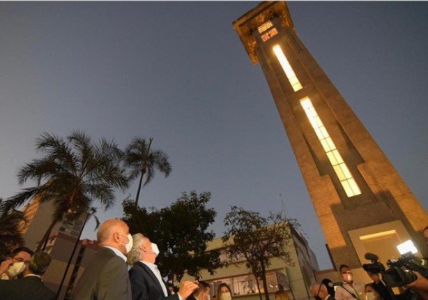 “É importante a população conviver com a história”