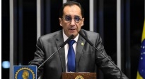 Kajuru defende Sistema  Confea/Crea e Caiado
