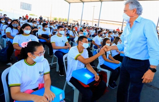 “Quero vocês como vencedores na vida”