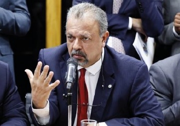 Adesão ao projeto do PT em Goiás  não será automático, avisa PSB