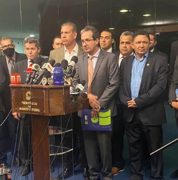Prefeitos debatem projeto que altera cobrança de ICMS