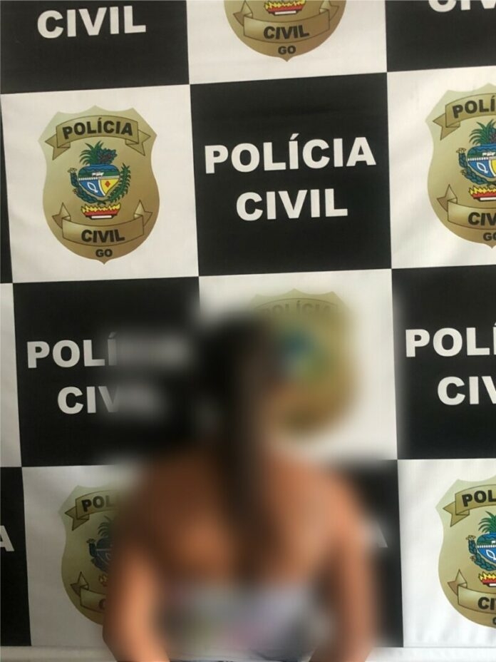 Mulher é presa por acobertar estupros cometido pelo parceiro contra sua filha