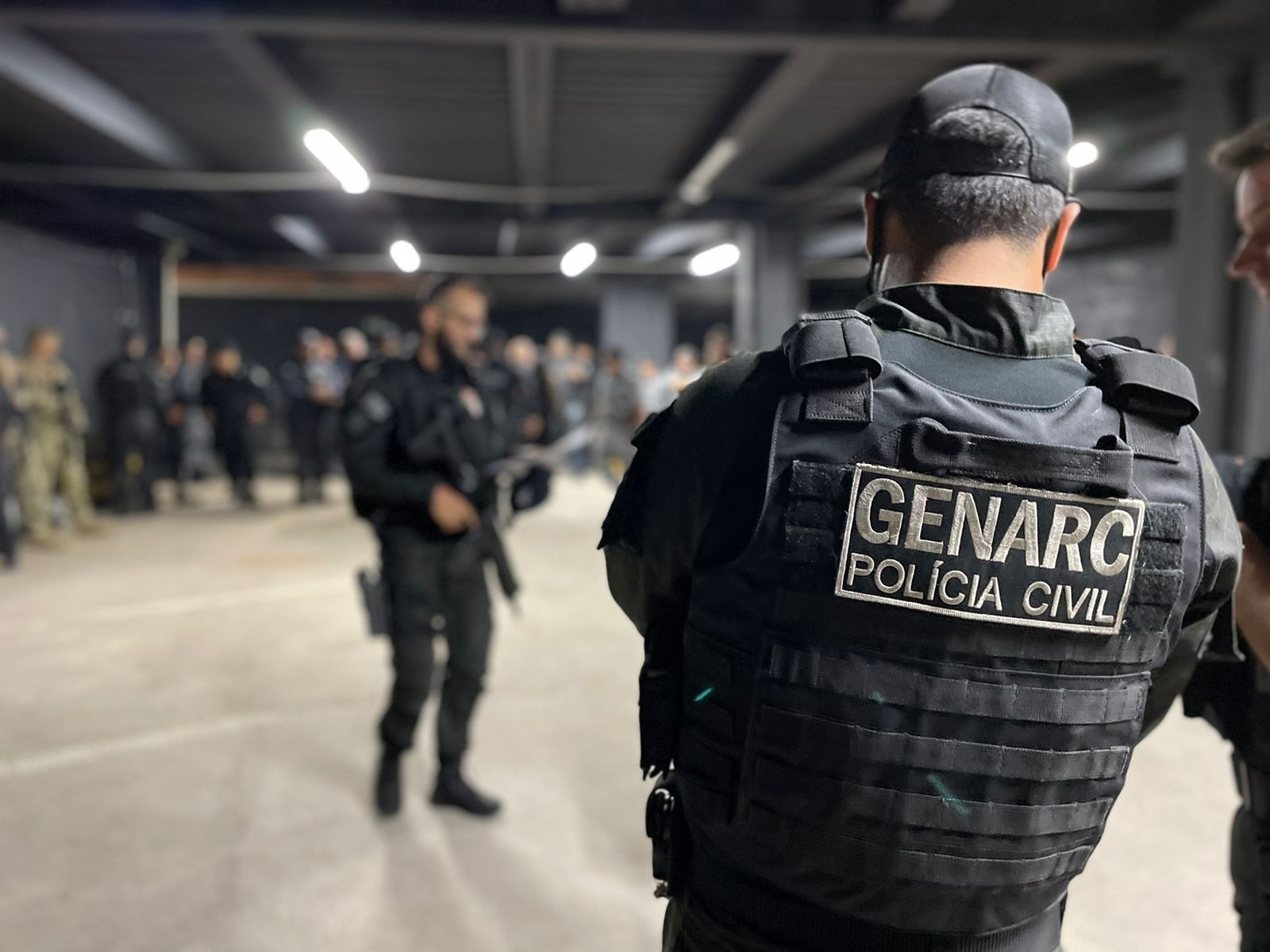 Suspeitos de tráfico de drogas são alvos de operação