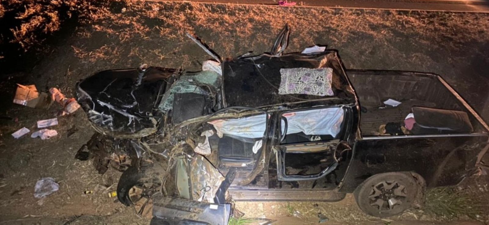 Homem morre após carro capotar na BR-153