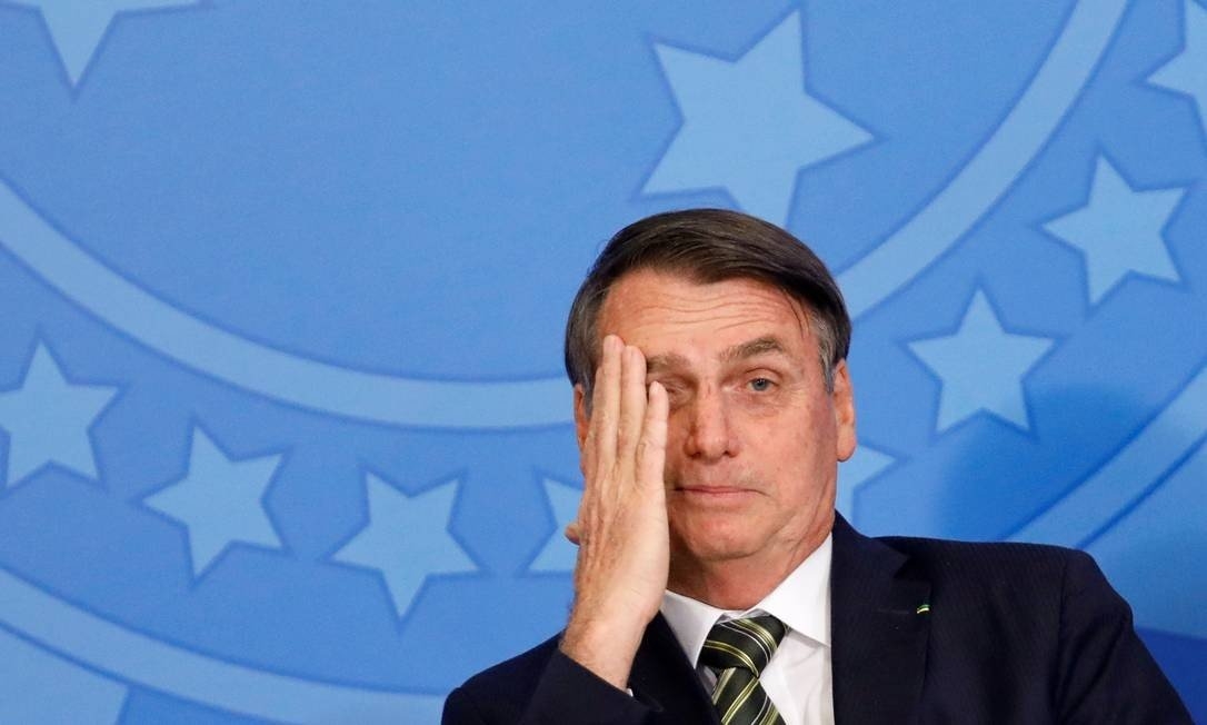 Bolsonaro prefere cortar seu cabelo a encontrar primeiro ministro Francês