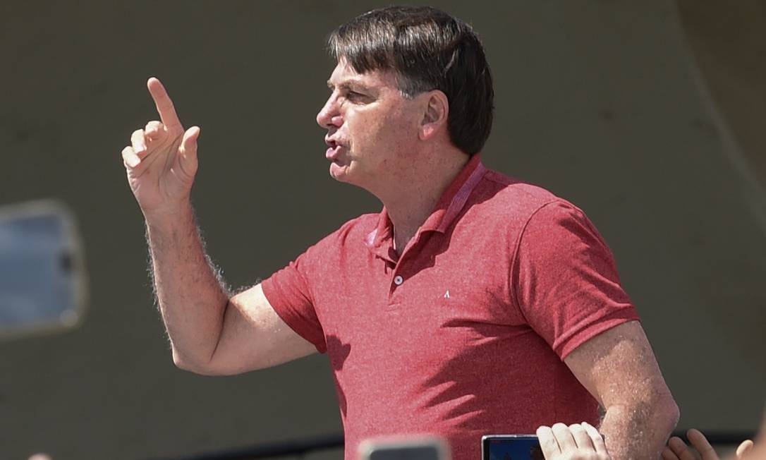 Bolsonaro quer fim da quarentena em uma semana