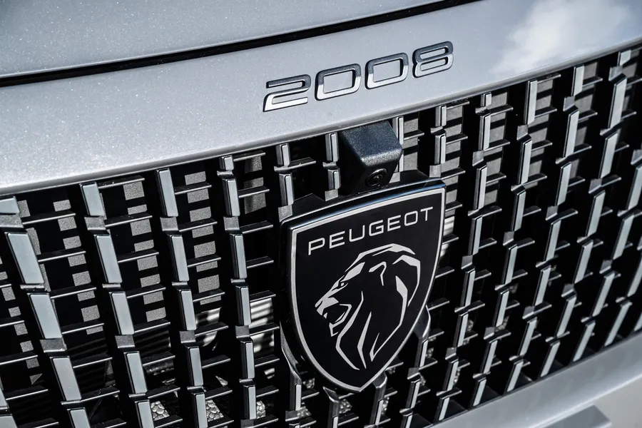 Teste: Peugeot 2008 2025 estabelece um novo momento para a marca no Brasil