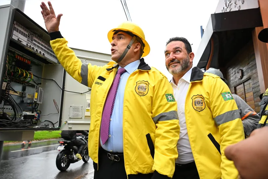 Prefeito Sandro Mabel lança Programa de Desobstrução de Vias Arteriais com corredor piloto na Avenida Jamel Cecílio