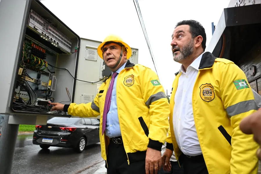 Prefeito Sandro Mabel lança Programa de Desobstrução de Vias Arteriais com corredor piloto na Avenida Jamel Cecílio