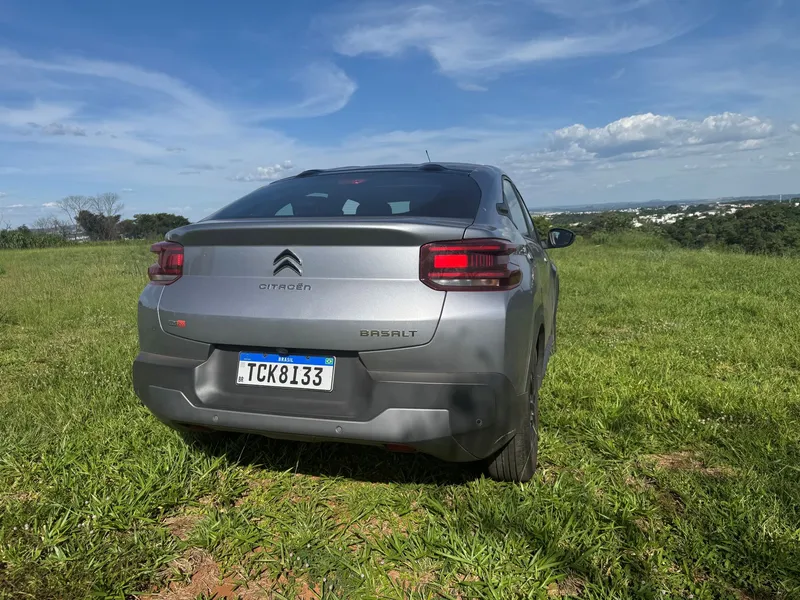 Teste: Impressões ao dirigir o Basalt, o inédito SUV estilo Coupe da Citroen
