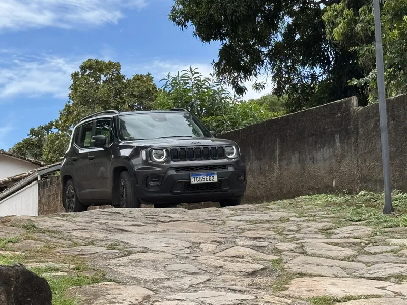 Teste: Jeep Renegade ainda tem fôlego para se manter forte na briga entre os SUVs compactos