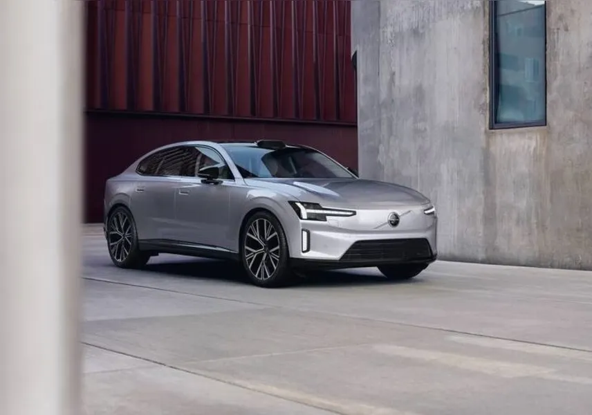 Novo Volvo ES90 chega ao Brasil em 2026 oferecendo 700 km de autonomia