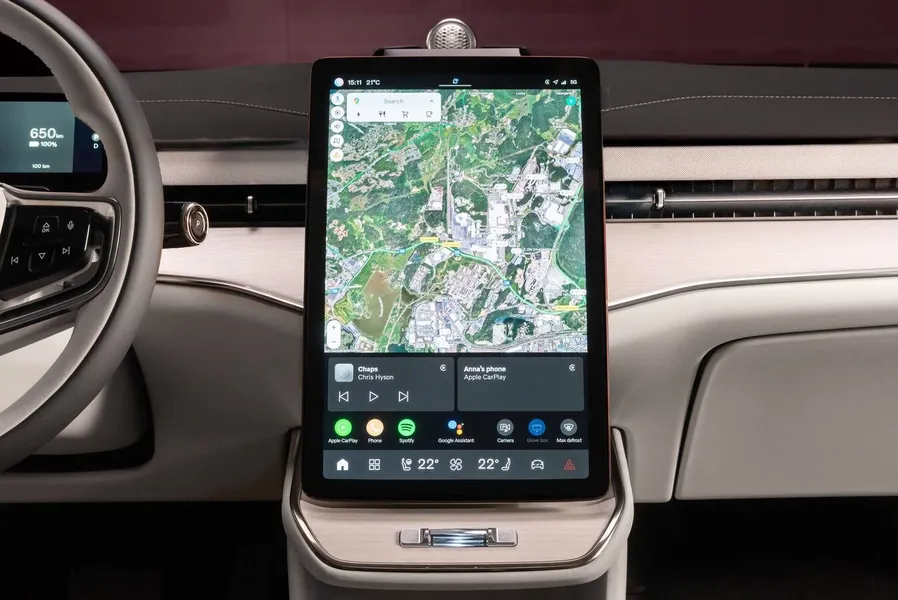 Novo Volvo ES90 chega ao Brasil em 2026 oferecendo 700 km de autonomia
