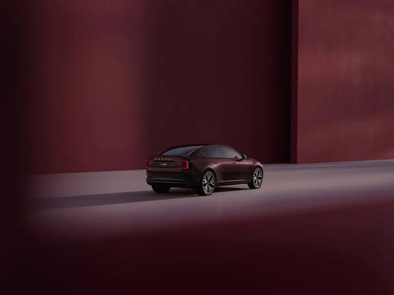 Novo Volvo ES90 chega ao Brasil em 2026 oferecendo 700 km de autonomia