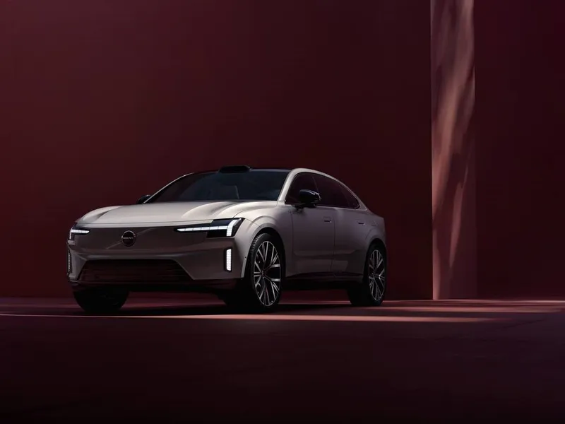 Novo Volvo ES90 chega ao Brasil em 2026 oferecendo 700 km de autonomia