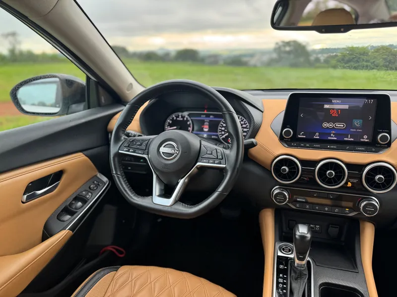 Teste: Na escassez dos sedãs, Nissan Sentra 2025 é uma aposta acertada