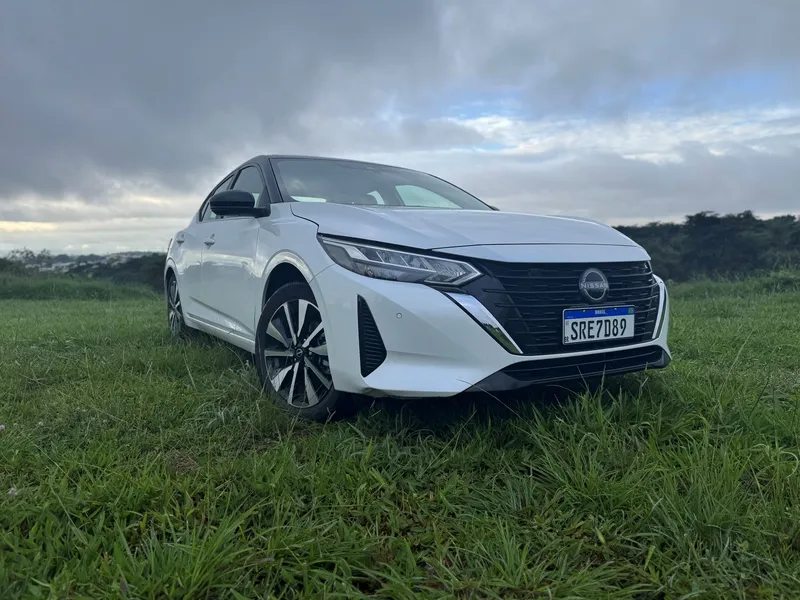 Teste: Na escassez dos sedãs, Nissan Sentra 2025 é uma aposta acertada