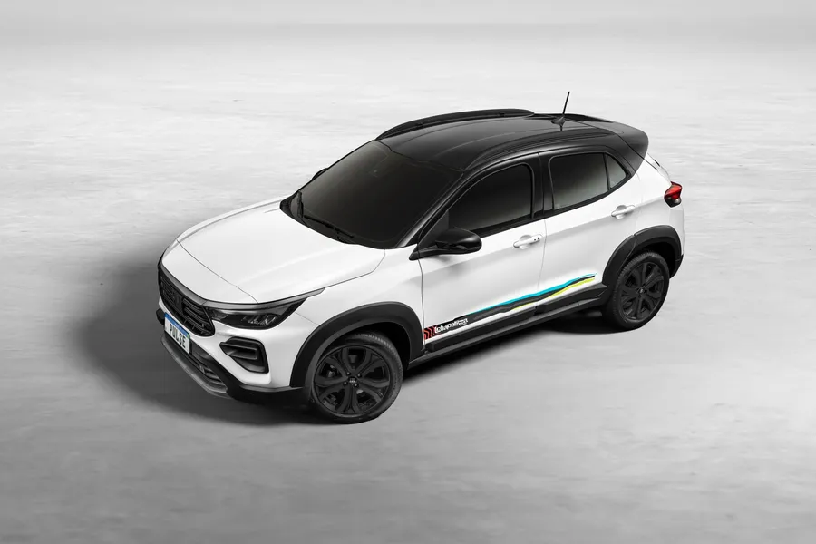 Fiat Pulse e Fastback híbridos ganham edição especial Lollapalooza Brasil 2025