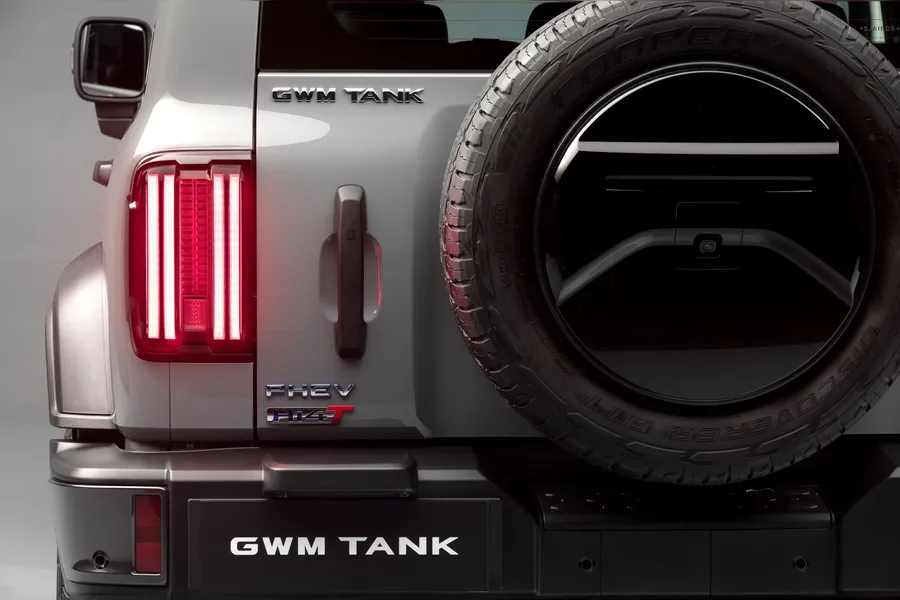 GWM Tank 300 2026 estreia no Brasil no dia destinado ao 4x4 por R$ 333.000 mil