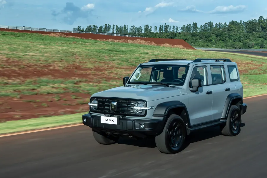 GWM Tank 300 2026 estreia no Brasil no dia destinado ao 4x4 por R$ 333.000 mil