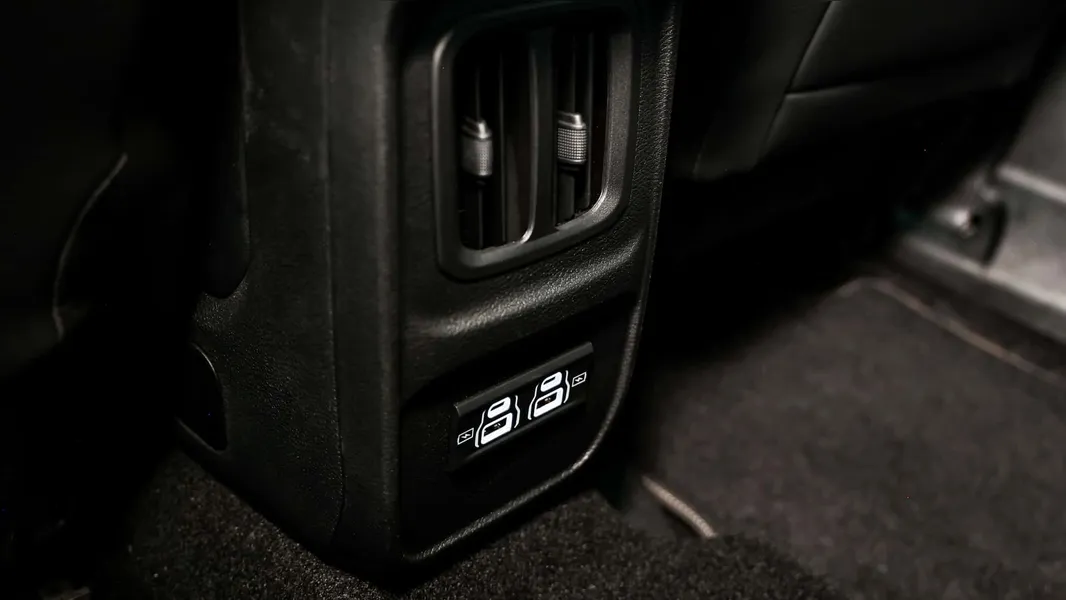 Teste: Rampage 2025 avança com o novo motor 2.2 turbodiesel de 200 cv