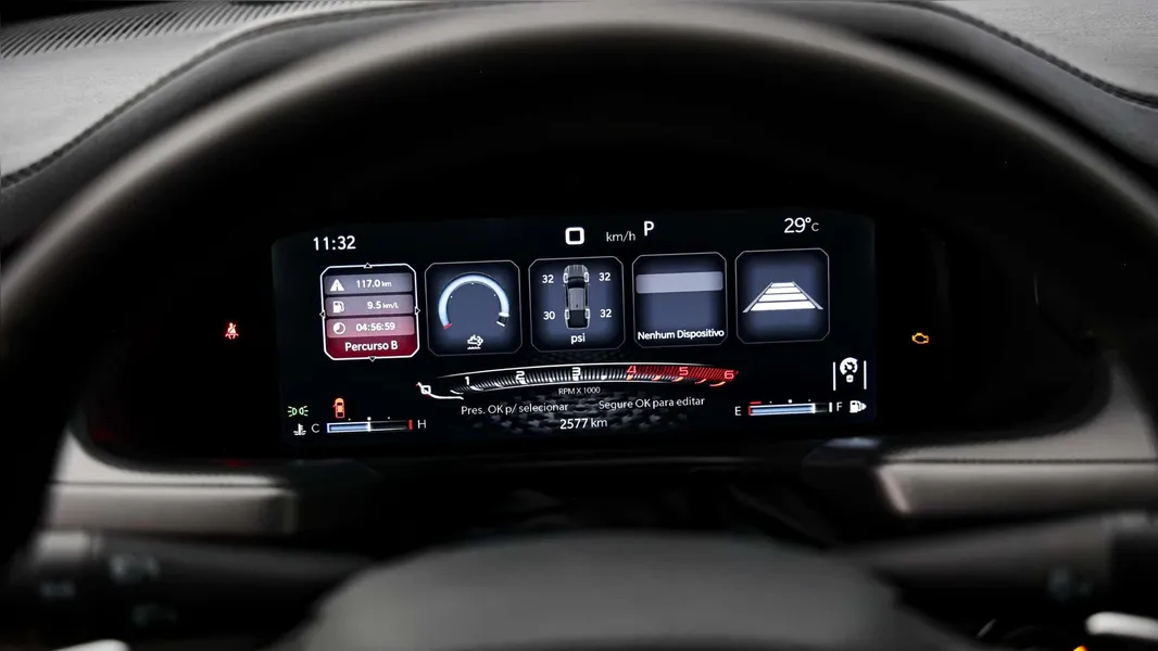 Teste: Rampage 2025 avança com o novo motor 2.2 turbodiesel de 200 cv