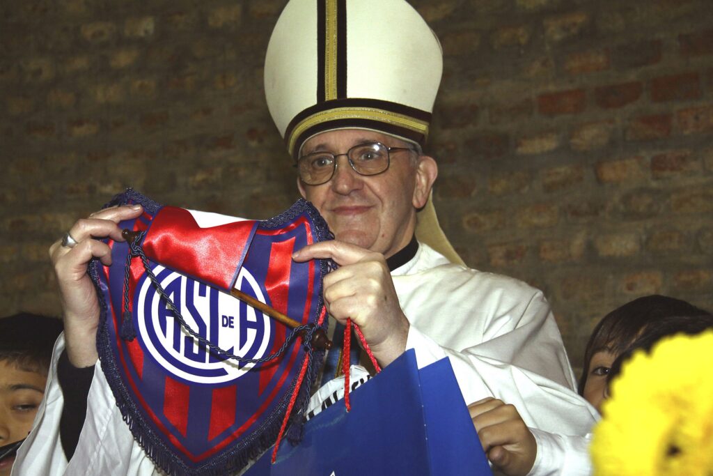 Papa Francisco era apaixonado por futebol