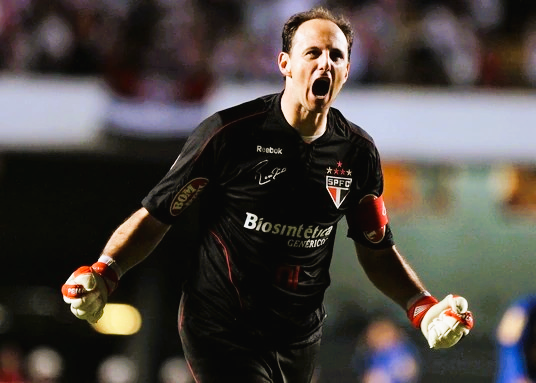 Quais são os goleiros com mais pênaltis defendidos na história do futebol?