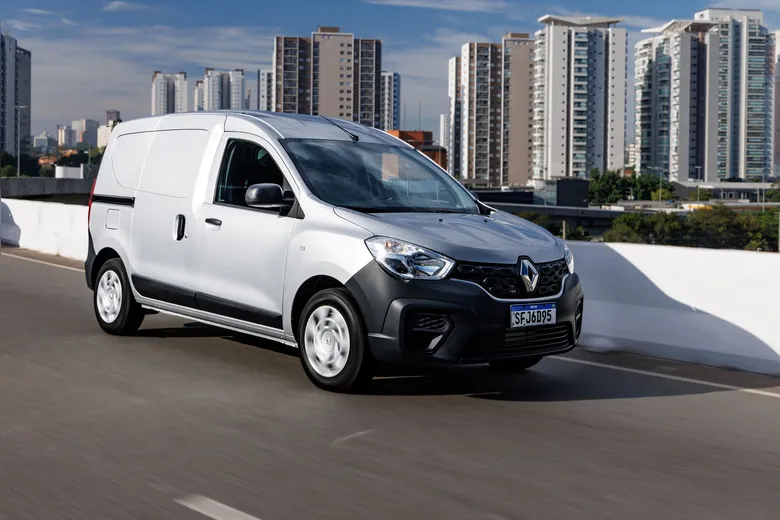 
		Renault alcança a marca de 4 milhões de veículos produzidos no Brasil