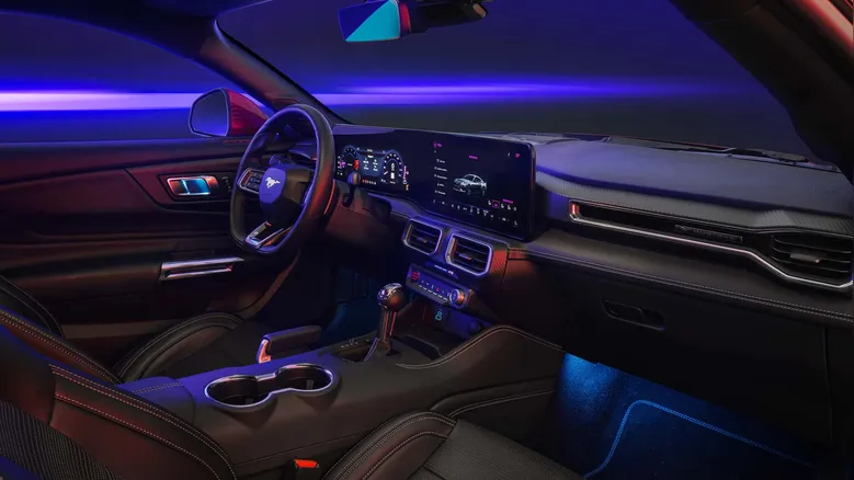
		Teste: Aceleramos o Mustang GT Performance 2025 com seus 488 cv de potência