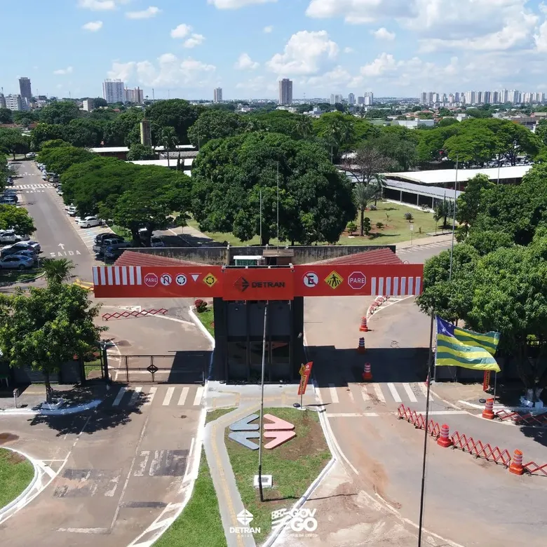 
		Natal e Ano Novo alteram funcionamento de repartições públicas estaduais