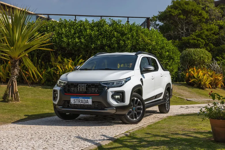 
		Fiat fechou 2024 na liderança com 521.289 carros vendidos. Strada reinou absoluta