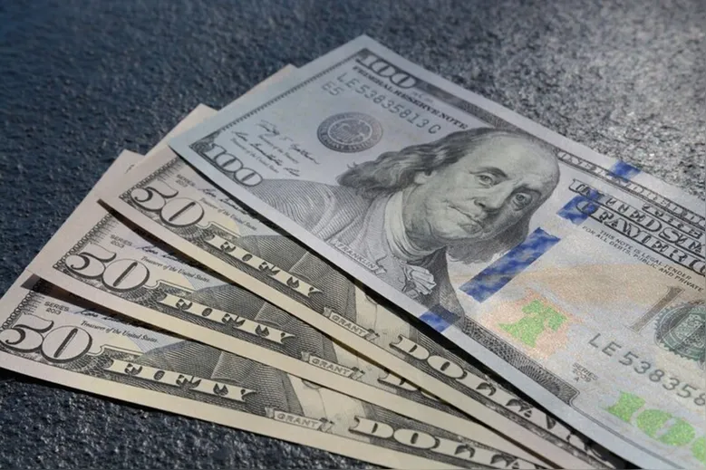Dólar atinge maior alta em dois anos frente ao Real, mas pode voltar a níveis mais baixos