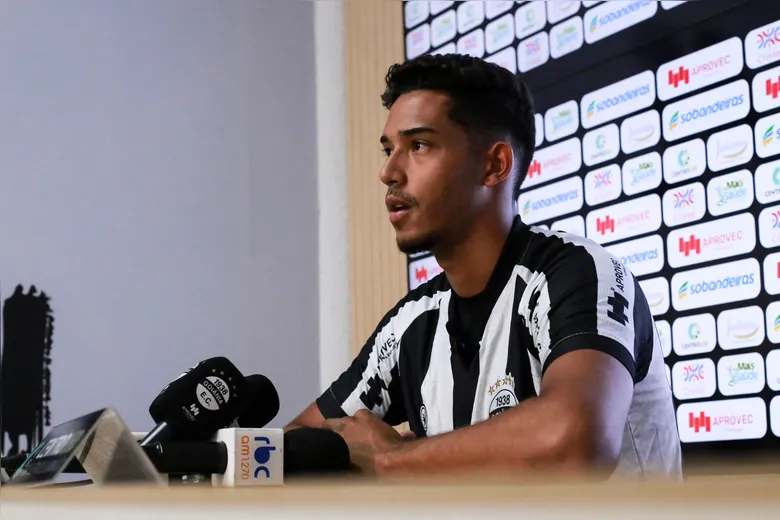Goiânia anuncia três reforços para sequência do Campeonato Goiano