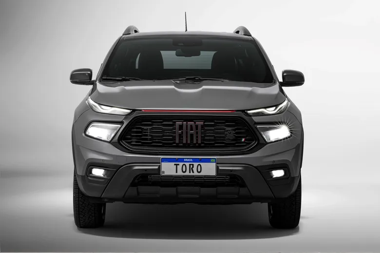 
		Fiat traz de volta a Toro Ultra, mas com motor 1.3 Turbo Flex e custando R$ 194.490