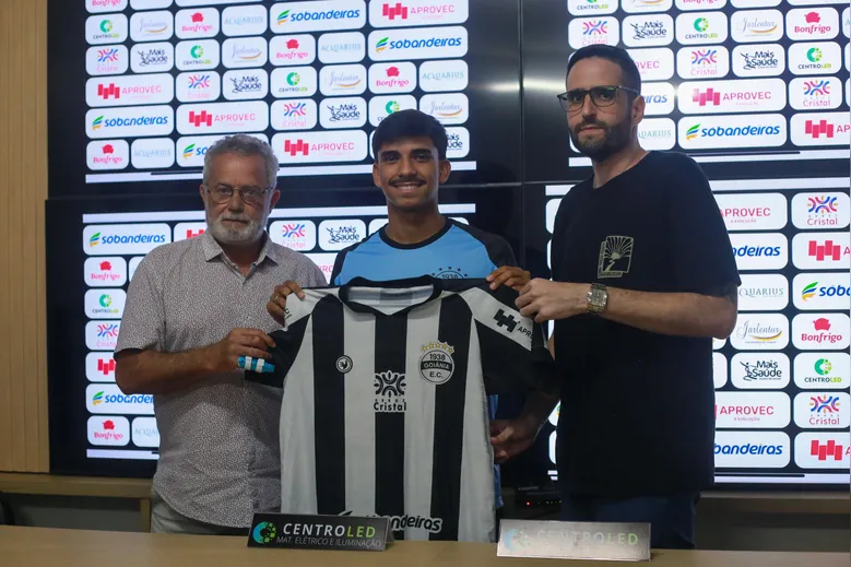 
		Caio Maciel exalta William Campos e comenta oportunidade no Goiânia: 