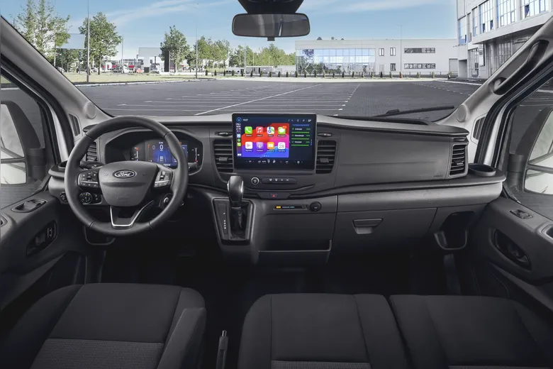 
		Ford lança a Transit 2026 mais tecnológica, com novas versões e preços a partir de R$ 282.900